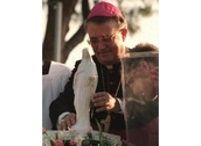 Monsignor Grillo e la Madonna di Civitavecchia nel 1996